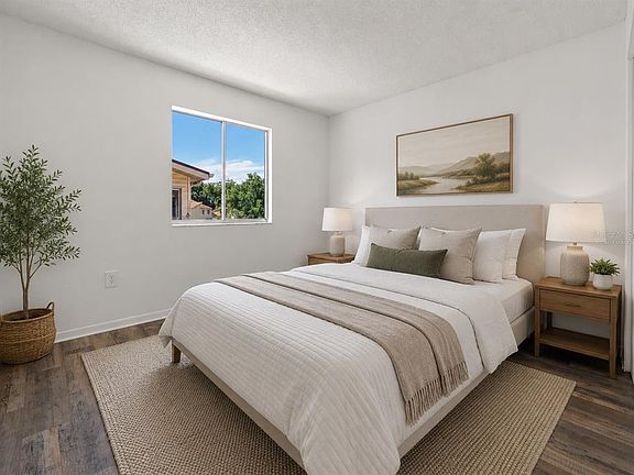 4th image of 1016 Spring Meadow Dr #12
