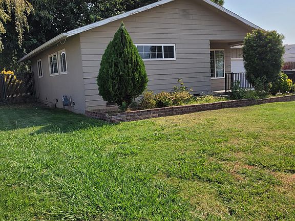 2nd image of 3509 Palomar Ave