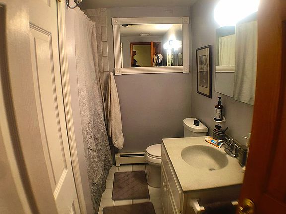 5th image of 86 Pine Dr