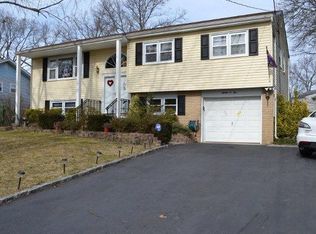 1602 Woodcrest Dr, Toms River, NJ