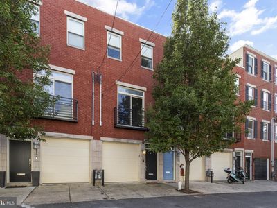 2120 Webster St, Philadelphia, PA, 19146