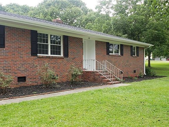 4th image of 109 Woodfield Dr