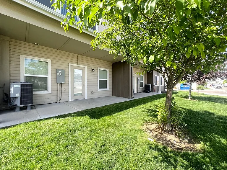 5631 E Bollo St — Photo 27