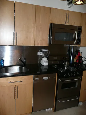 Rented by Transco | media 2