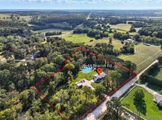 44 Beacon Rd, Eldon, MO 65026