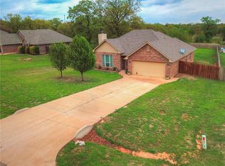 11800 Coyote Run, Guthrie, OK 73044