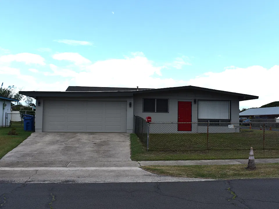 293 Molokai Akau St