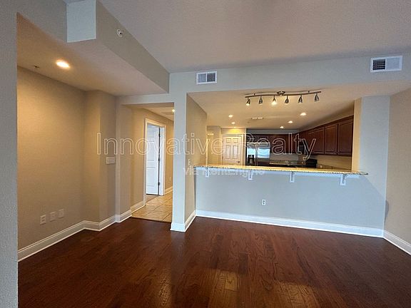 3rd image of 225 Seminole Blvd #503