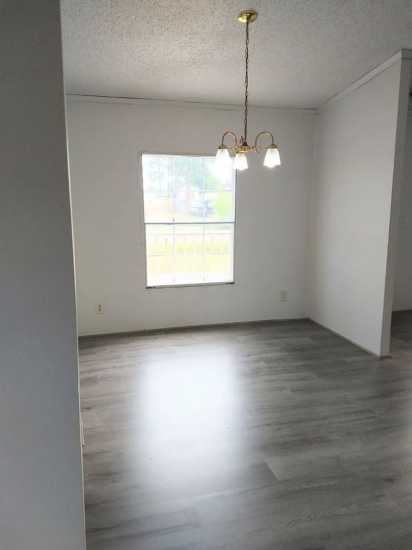 239 Castlebury Lane — Photo 4