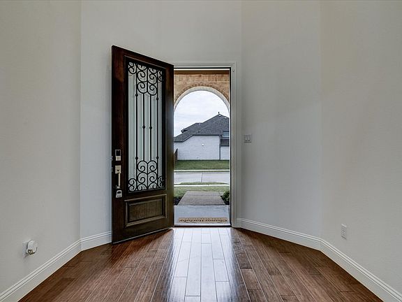 4th image of 3512 Beebalm Blvd