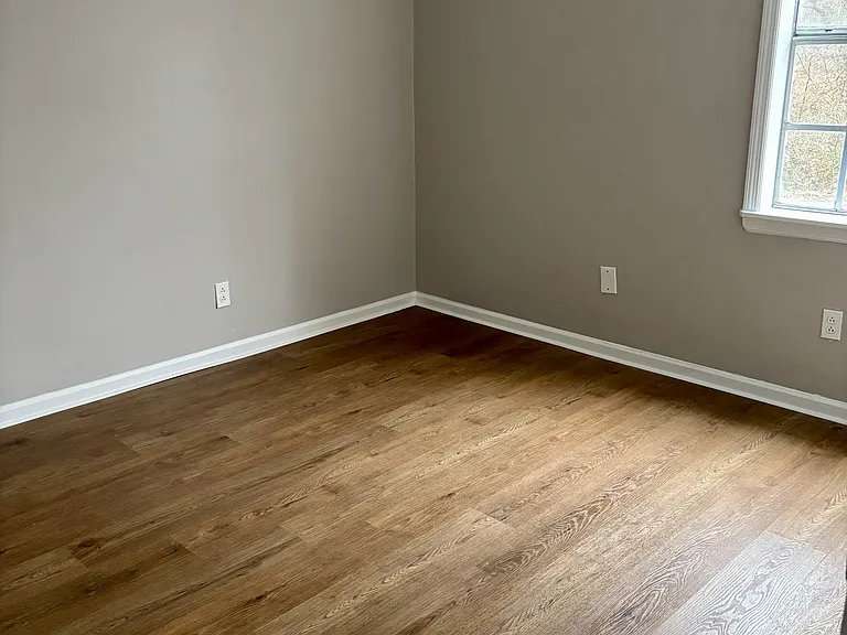 242 Lake Dr #2 — Photo 3
