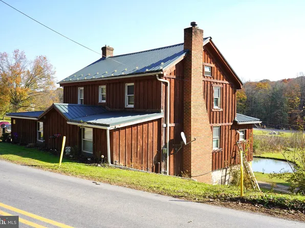 2298 Arch Rock Rd, Mifflintown, PA 17059