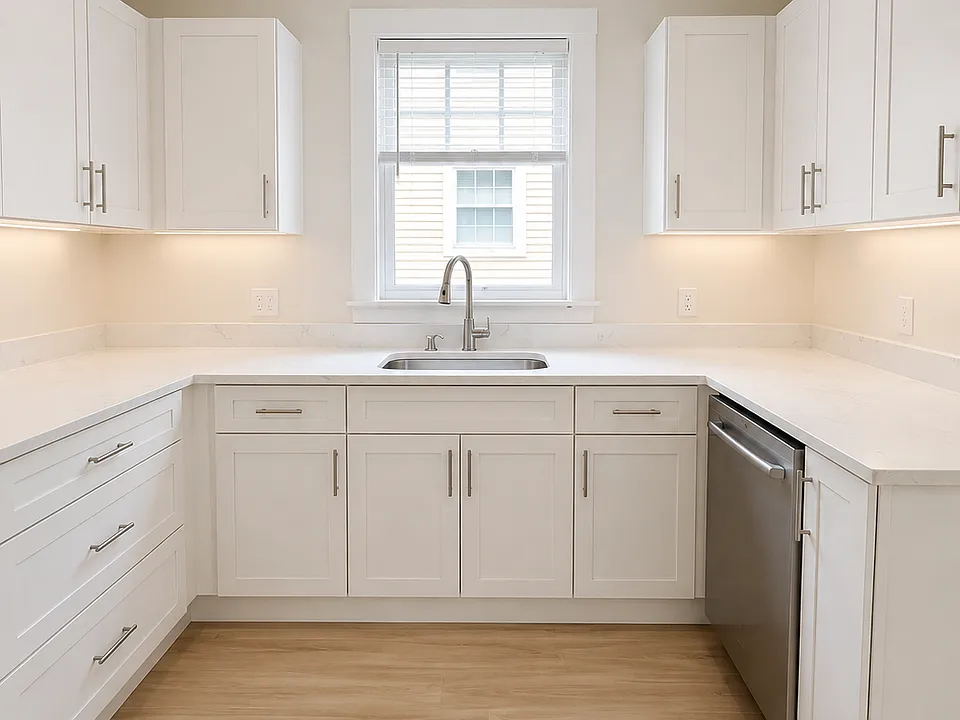 15A Jason St #5