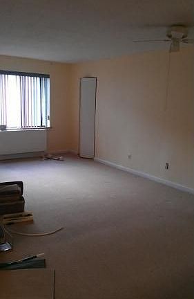 3rd image of 120 Wellington Ct APT 2D