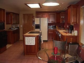 Kitchen/Breakfast Nook