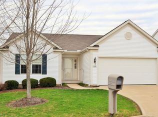 110 Pondview Cir, Valley City, OH 44280