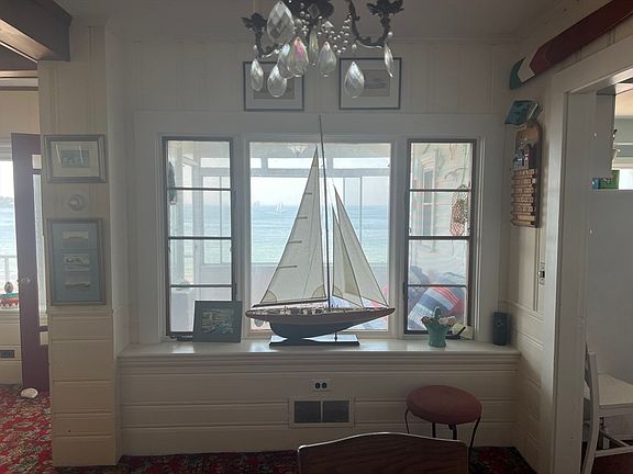 2nd image of 15 Beach Ct #0