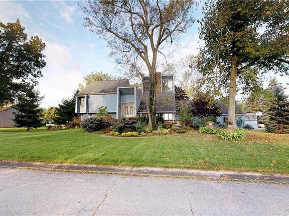 2nd image of 12 Adams Dr