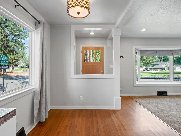 3104 E 35th Ave — Photo 11