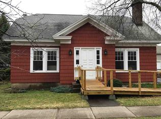 6 Chestnut St, Potsdam, NY 13676