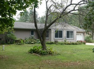5177 E Miami Trl, Rolling Prairie, IN 46371