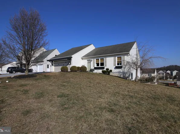 514 N Mill St #48, Jonestown, PA 17038