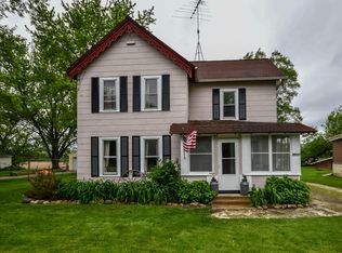 N8737 Briggs St, East Troy, WI 53120