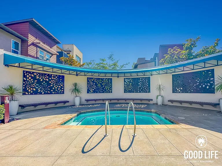 2114 Element Way — Photo 27