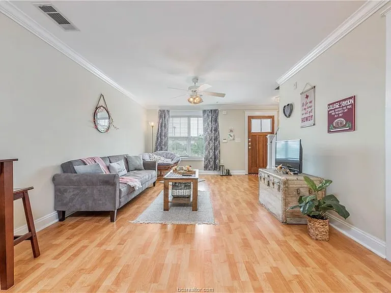 1725 Harvey Mitchell Pkwy S #1630 — Photo 6
