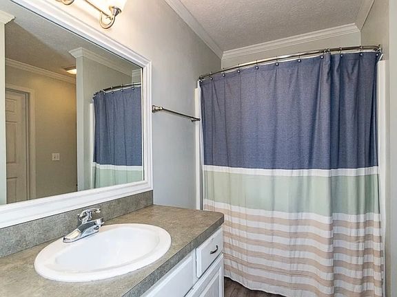 5th image of 1254 Meadow Run