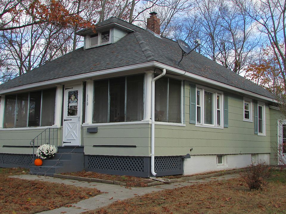 110 Palmer St, Norwich, CT 06360 Zillow