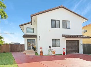 857 SW 135th Ct, Miami, FL 33184