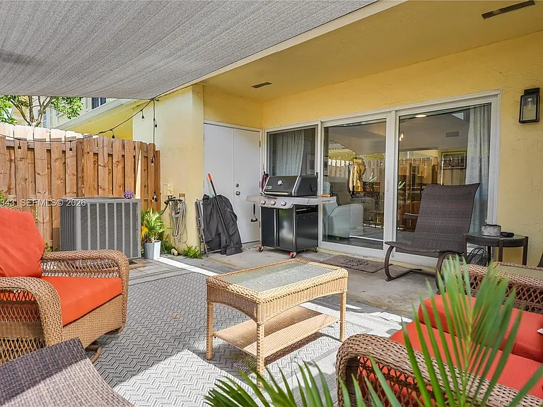 11838 SW 99th St #11838 — Photo 24