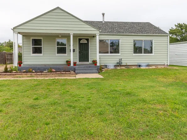 517 E Cloud St, Salina, KS 67401