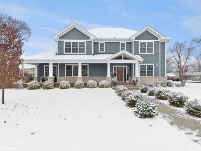 2120 E White Oak St, Mount Prospect, IL, 60056
