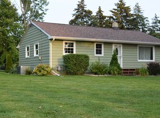 2010 Peters Rd, Kaukauna, WI 54130