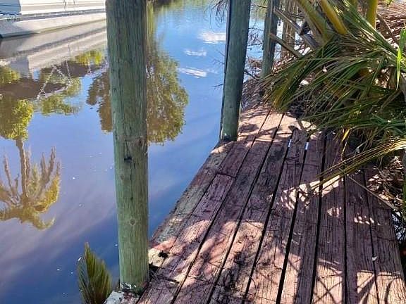 3rd image of 2246 Marina Park Dr