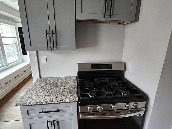 5th image of 4090 E 66th St #Up