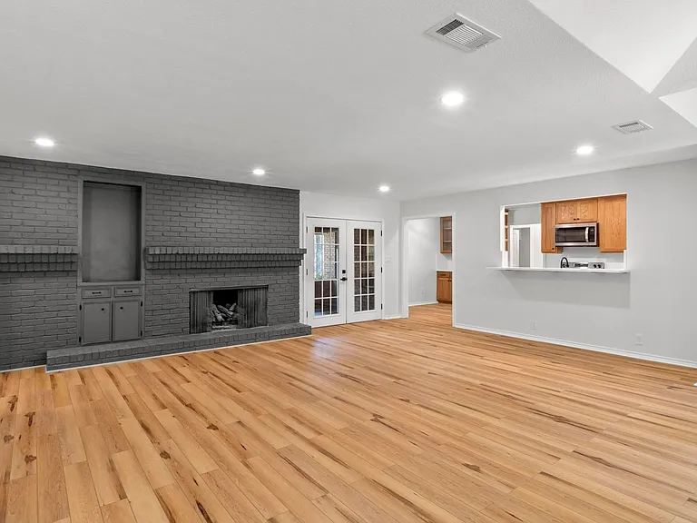 801 Lime Rock Dr — Photo 5
