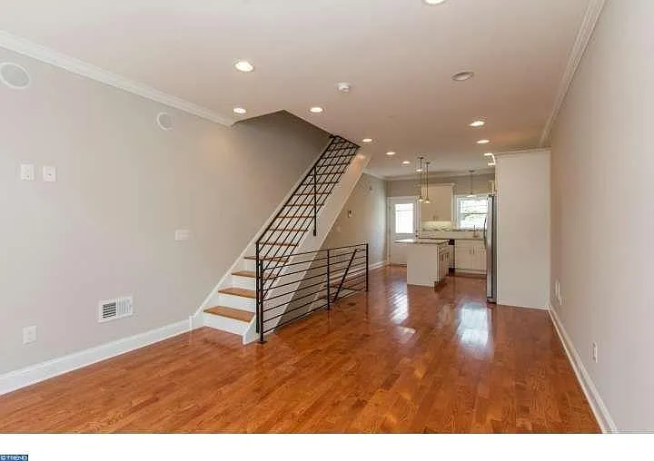 3 bed, 1800 sqft, $2,650 — Photo 2