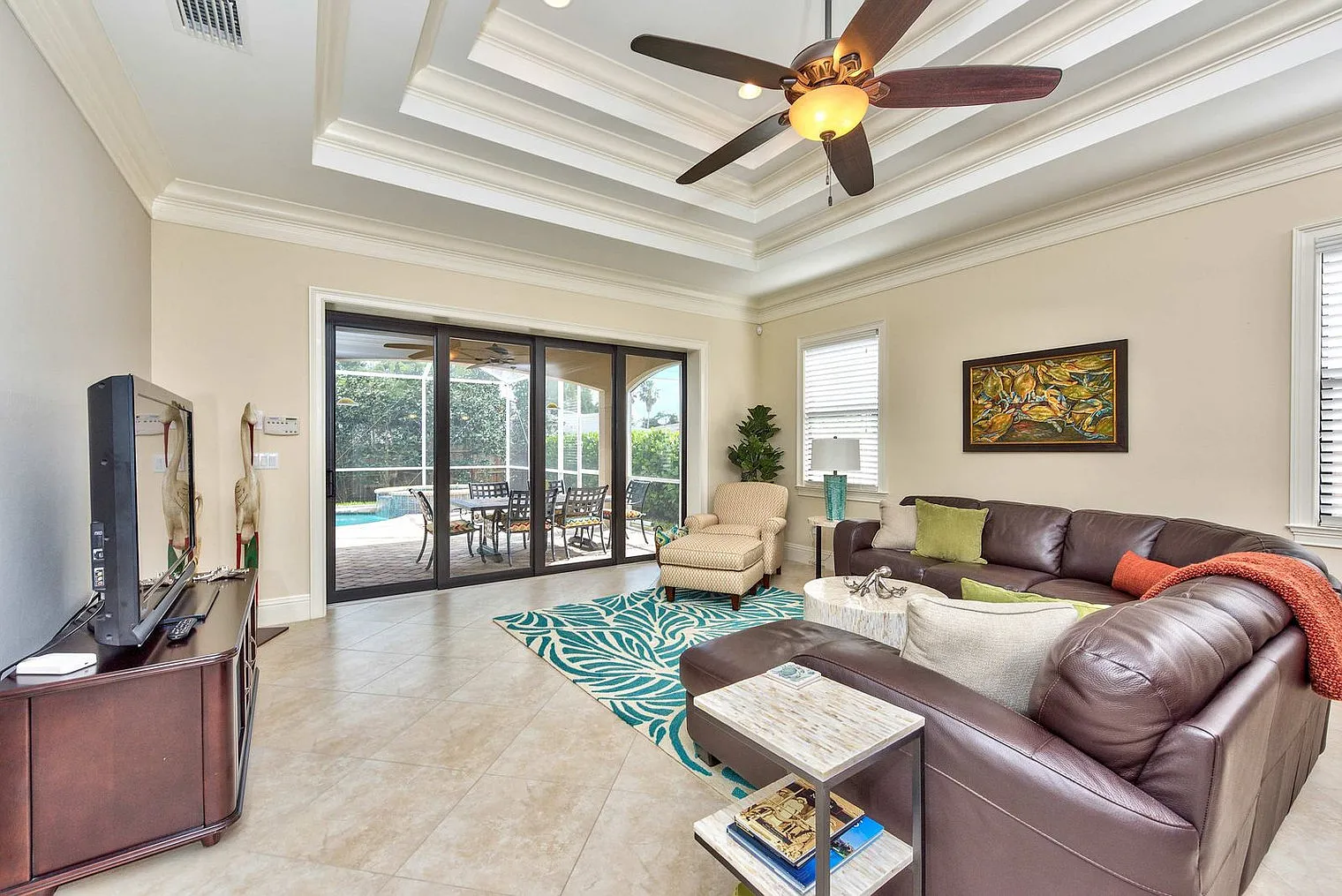 3 bed, 3.0 bath, 2002 sqft, $5,305 — Photo 2
