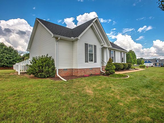 2nd image of 111 Heatherwood Dr