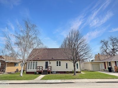1416 1st Ave E, Williston, ND, 58801