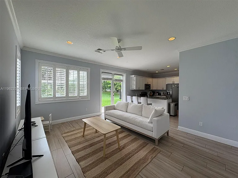 10793 Oak Bend Way — Photo 5