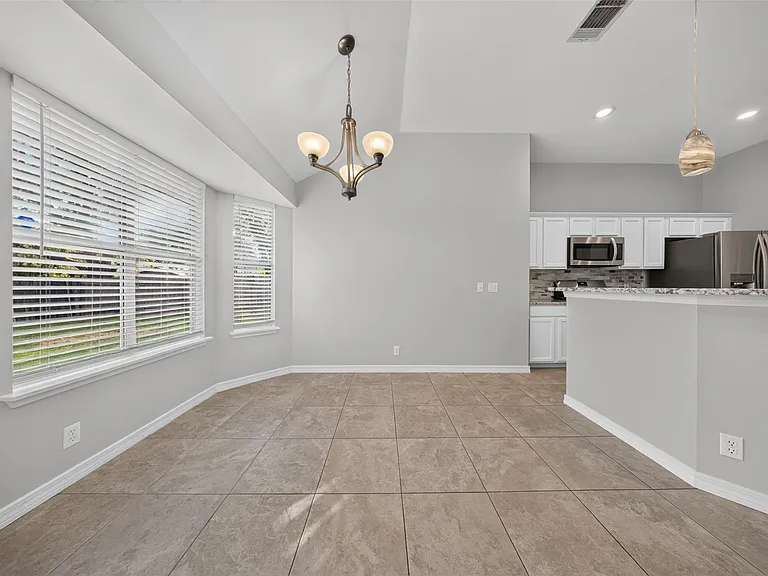 241 Brian Ln — Photo 14