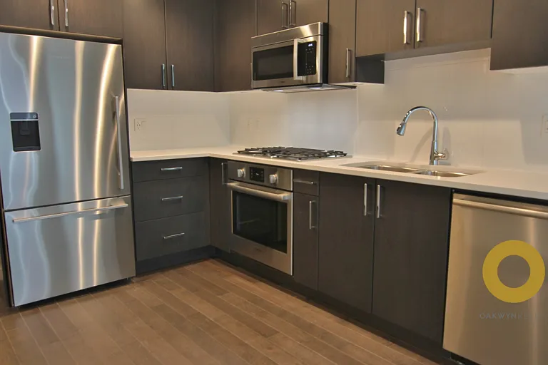 1708 Ontario St #504 — Photo 1