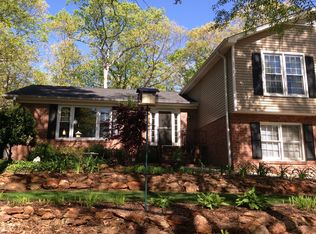 121 E Woodburn Dr, Taylors, SC 29687