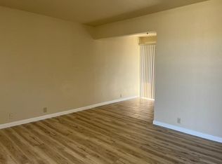 556 N Lincoln Ave #12, Manteca, CA 95336