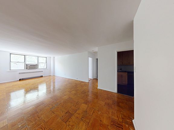 3rd image of 240 E 35th St APT 3D