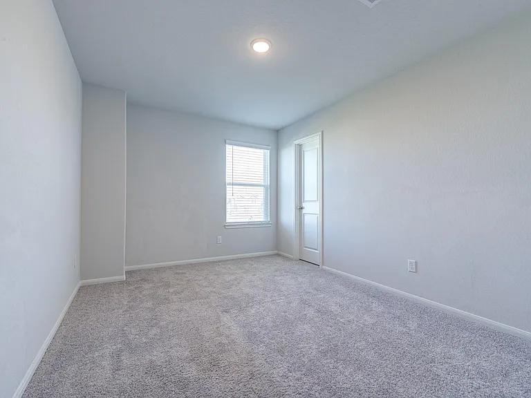 18831 Glenwood Chase Ct — Photo 17